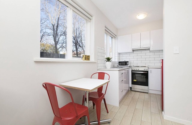 Domi Rentals - The Carlisle Apartments