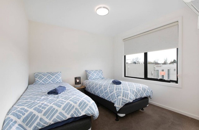 Domi Rentals - The Carlisle Apartments