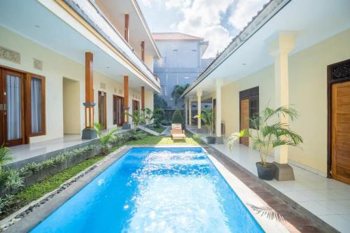 Double A Guesthouse