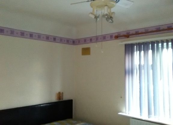 Double En-suite Room in West Thurrock/Lakeside - Self Catering