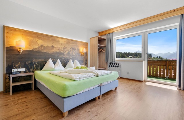 Double room with shower, WC - Ramsauer Alm