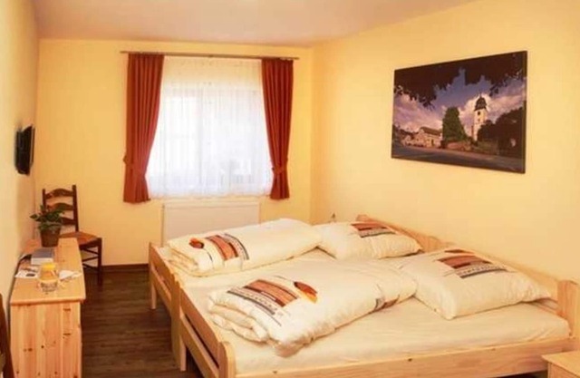 Double room 11 - Guesthouses Am Nibelungensteig