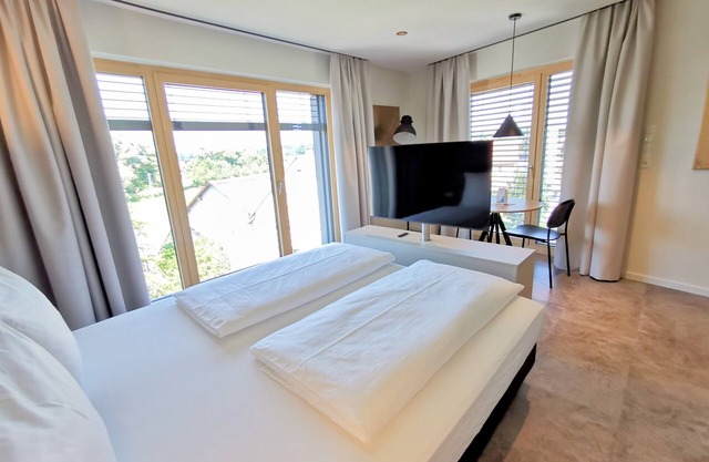 Double room for 2 guests with 30m² in Meckenbeuren (296766)