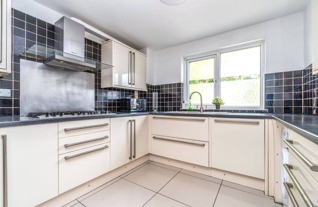 Double Room in Whitechapel