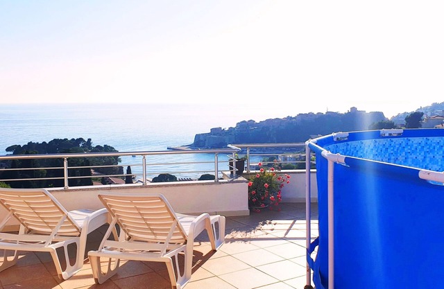 Double studio with private sea view balcony