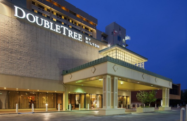 DoubleTree by Hilton Little Rock
