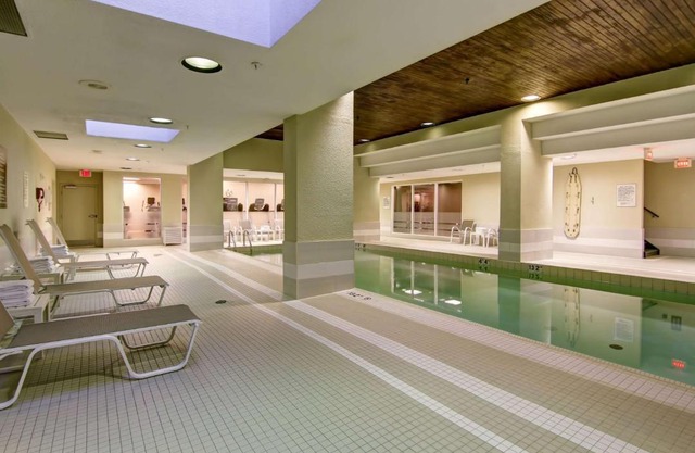 DoubleTree by Hilton Toronto Downtown