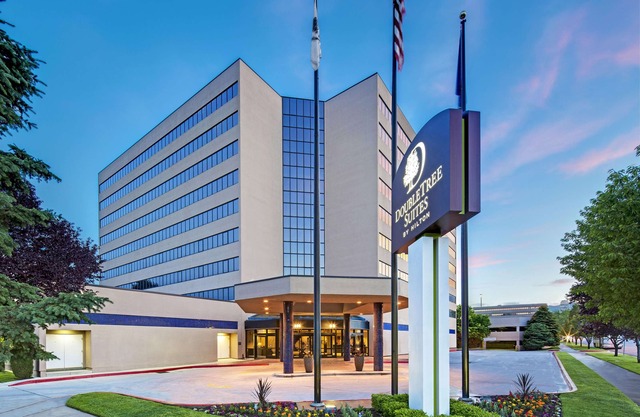 Doubletree Suites by Hilton Salt Lake City
