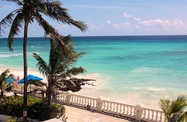 Dover Beach Hotel
