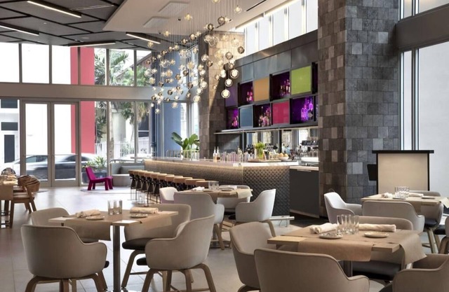 Downtown Miami near cruise port, Kaseya Center & Bayside Park; walking distance
