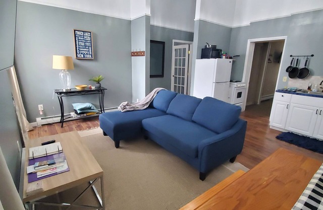 Downtown, two bedroom, first floor, pet friendly