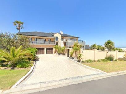 Dream House on the Ocean - No Load Shedding