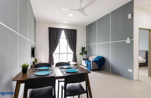 Dreamscape Studio @ Golden Hill Cameron