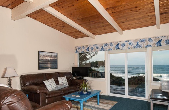 Driftwood Cottage 11944
