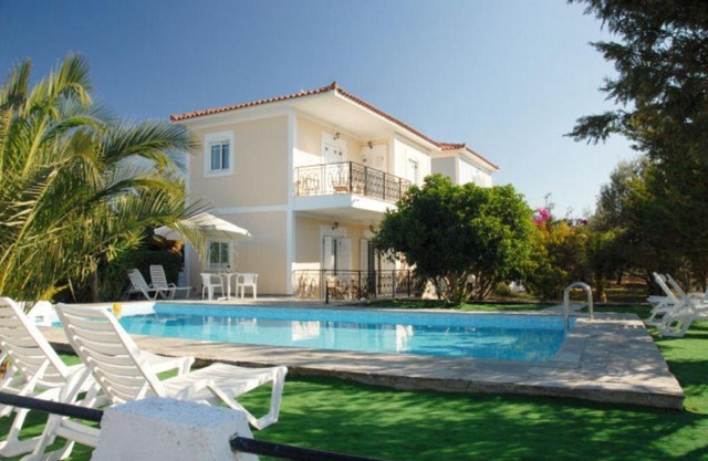 Dryoussa Apartments