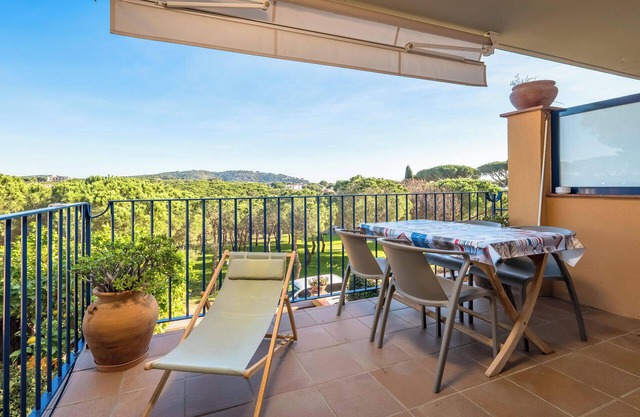DS-2 Calella de Palafrugell 4 PAX