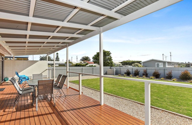Dunes Views on Simpson: Minute Walk from Goolwa Surf Beach!