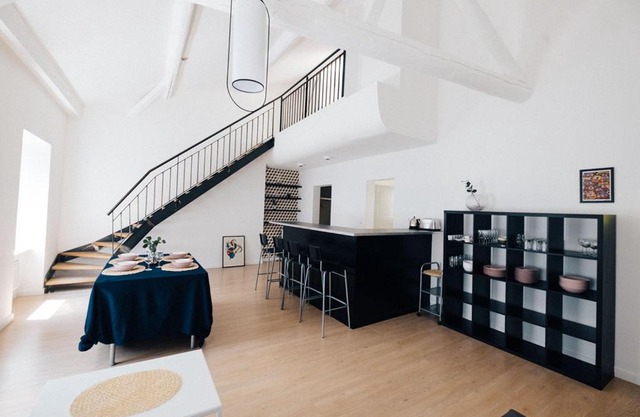 Duplex 130 m2 Centre Ville avec parking
