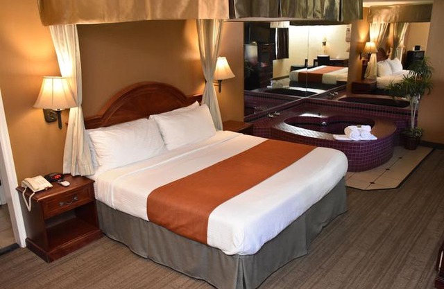 Dynasty Suites Redlands