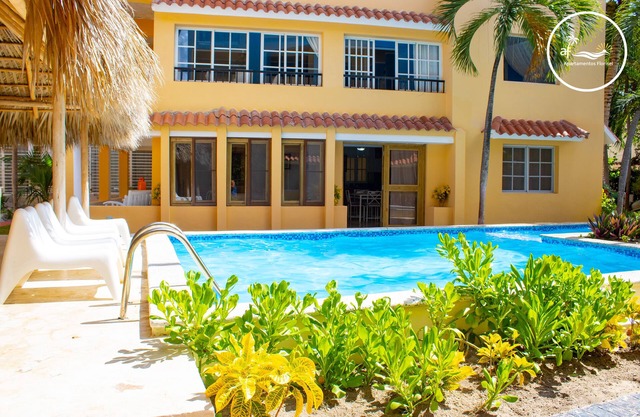 E101 Apartment in Punta Cana on the beach/pool