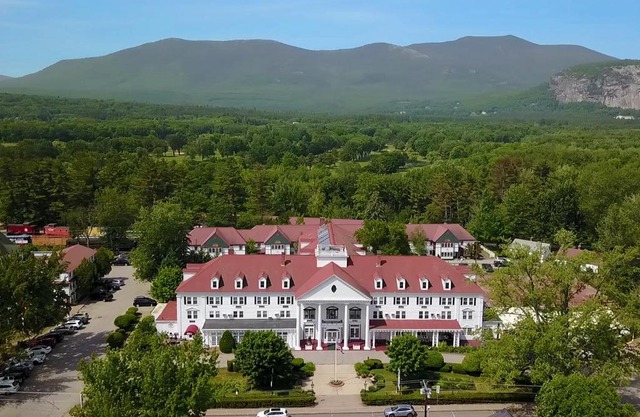 Eastern Slope Inn Resort