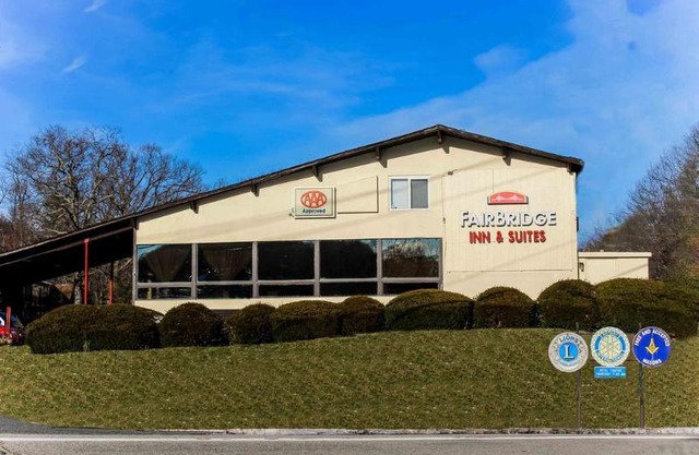 Econo Lodge Near West Point