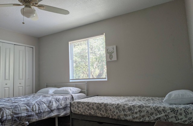 Economical Townhouse, 3Br/3Ba, 6 mins to FSU [619]