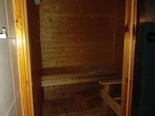 EDULLINEN Tahko NILSIÄ MAJOITUS
