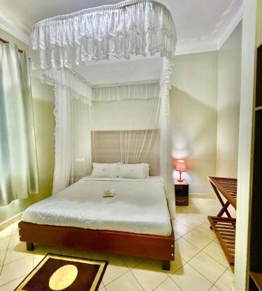 Ekhaya crescent hotel mbarara
