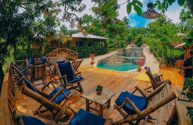 EL GALLO ECOLODGE