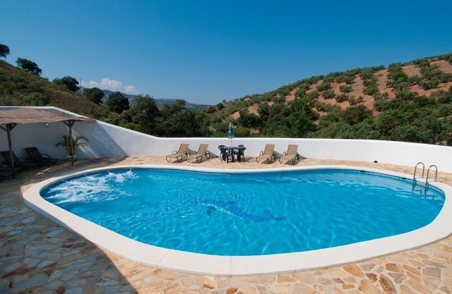 El Granero at Molino la Ratonera, a riverside location by a restored watermill.