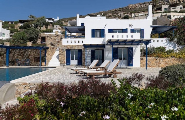 Elanora Villa