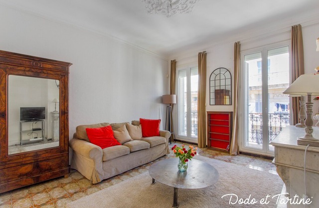 Elegant and big 1 bedroom downtown - Dodo et Tartine