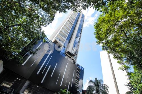 Elegant Apartment Blocks Away From La Galeria