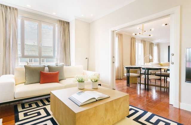 Elegant apartment in the Salamanca district