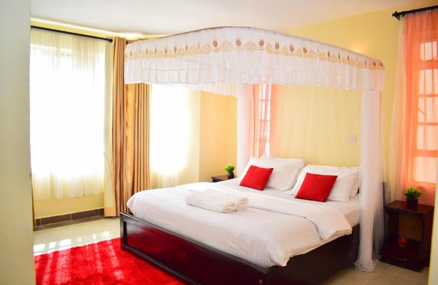 Elegant Comfy Rooms- JKIA