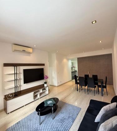 Elegant & Luxurious Apartment in Central Chacao