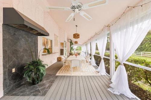 ELEGANT PRIVATE OLD SOUTH FLORIDA ESTATE NEW SLEEPS 18 TO 20 LARGE FAMILIES RETREAT WEDDINGS REUNIONS NANNY QUARTERS