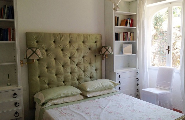 Elegant Private Villa overlooking the sea Charming Property See View