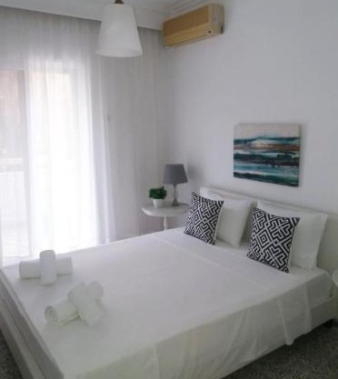 Eleni House