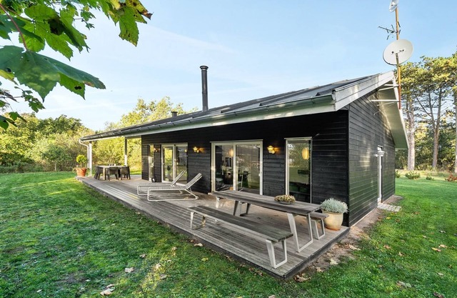 "Elfriede" - 400m to the fjord by Interhome