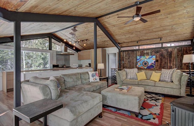 Elk Horn Cabin