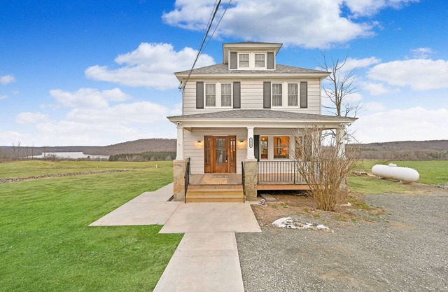Elk Mountain-Belmont Lake Restored Farmhouse on 300 Acres in Pleasant Mount, PA