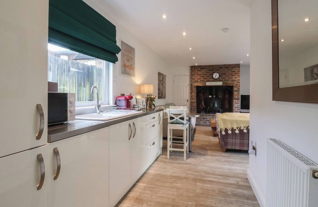 Ellesmere Cottage