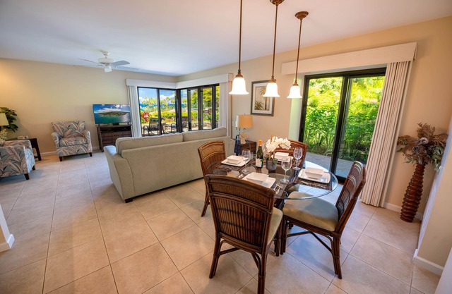 Elua Village Contemporary 2bd+2ba Oceanview