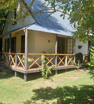 Emerald Hill Cottage