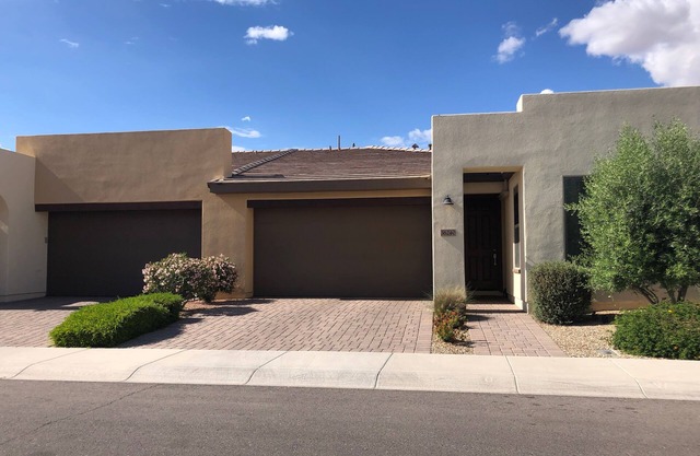 Encanterra Home on Beautiful Greenbelt!