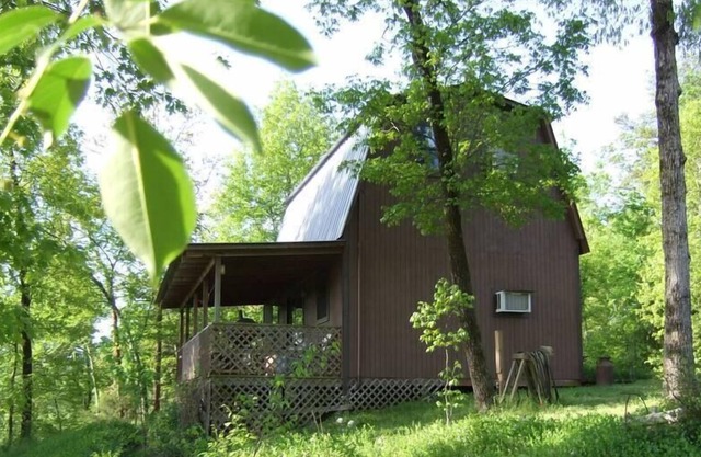 Enchanted Cabin-Seasonal View of Ouachita River