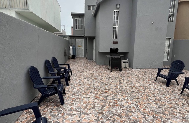 Enchanting 4-bedroom house with WiFi in Playas De Tijuana nn