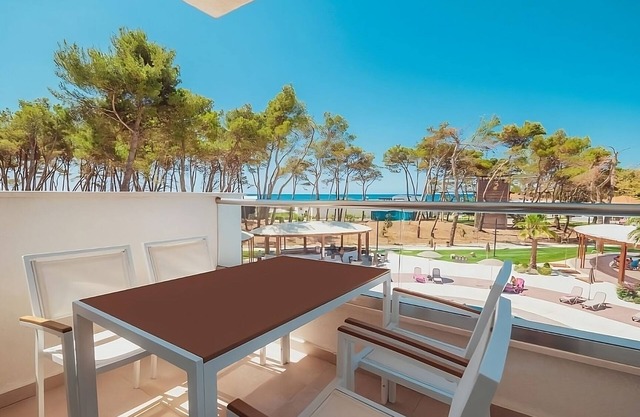 Enjoy a Hassle-Free and Suiting Stay! Suite w/Seaview, Onsite Swimming Pools!